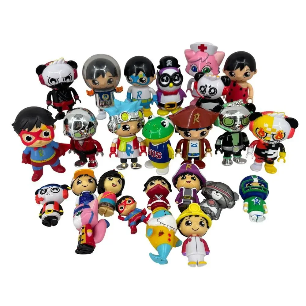 Ryans World Mini Action Figures Mixed Lot of 25 Miniature Toys‎ Cake Toppers